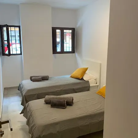 El Palacete De En Corts Bed and breakfast *