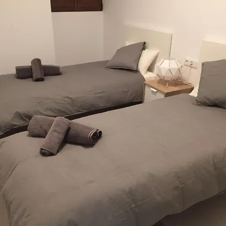 El Palacete De En Corts Bed and breakfast